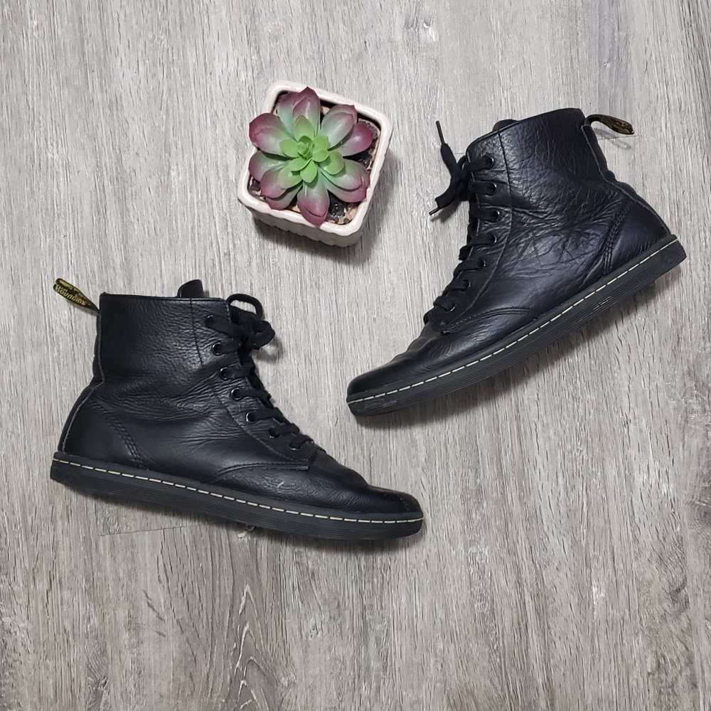 Dr Martens * Leyton Boots Black Leather Sz 42 10